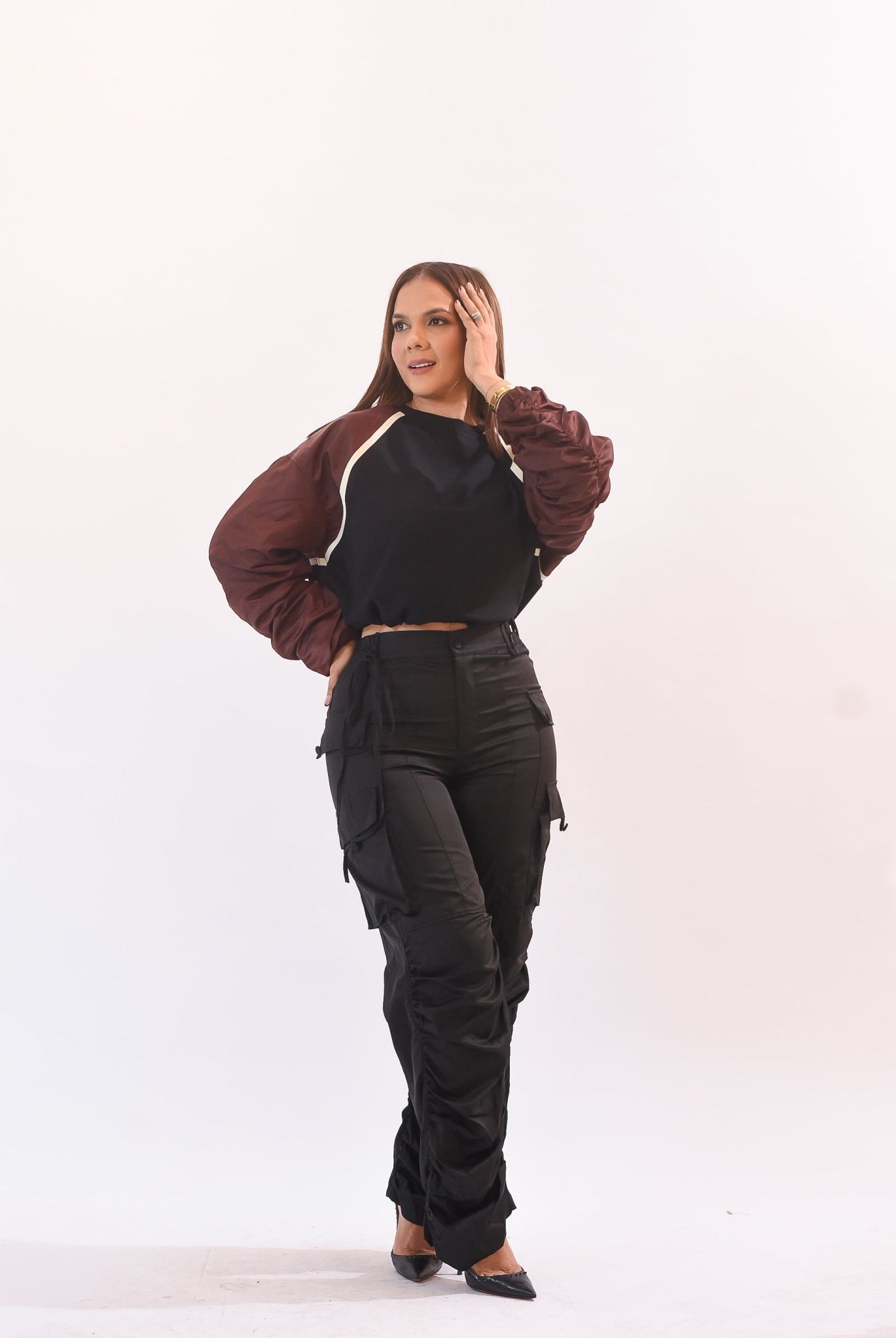 The First Fashion Sweater - Bonitafashionrd