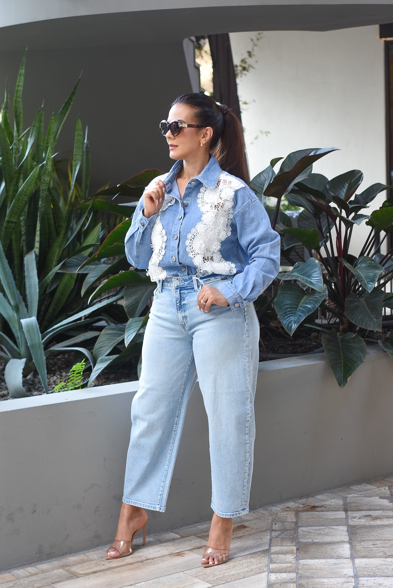 The Beauty Denim Shirt - Bonitafashionrd