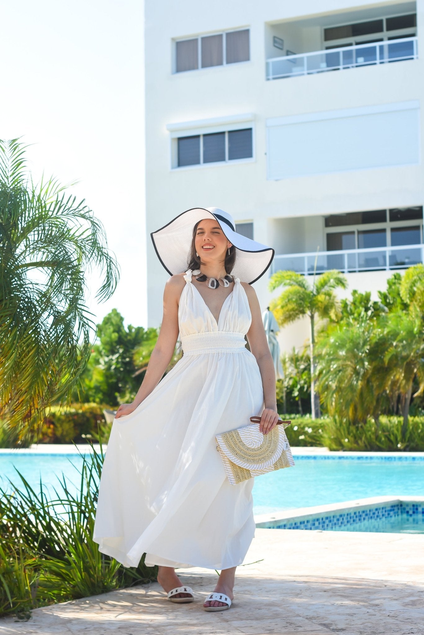 Shining Girl Maxi Dress White - Bonitafashionrd