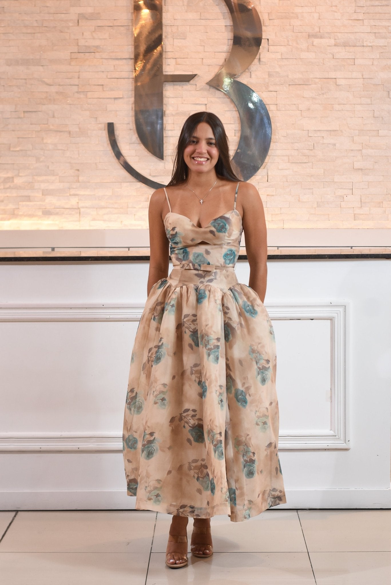 Time To Get Look A New Maxi Dress Flowers - Bonitafashionrd