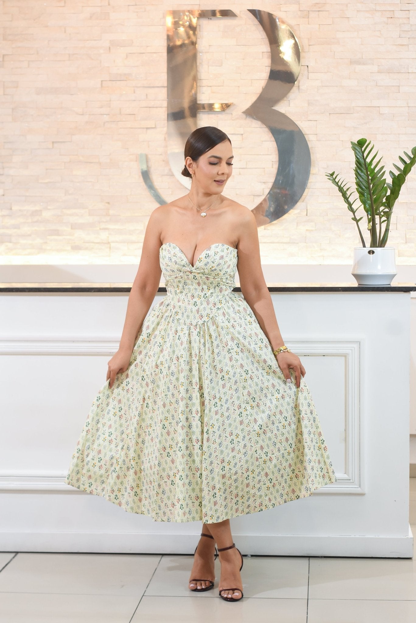 Get the Look Princess Midi Dress - Bonitafashionrd